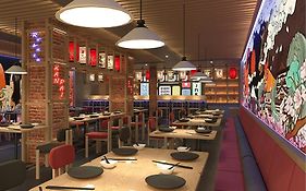 ภูเก็ต แมริออท รีสอร์ต แอนด์ สปา เมอร์ลิน บีช